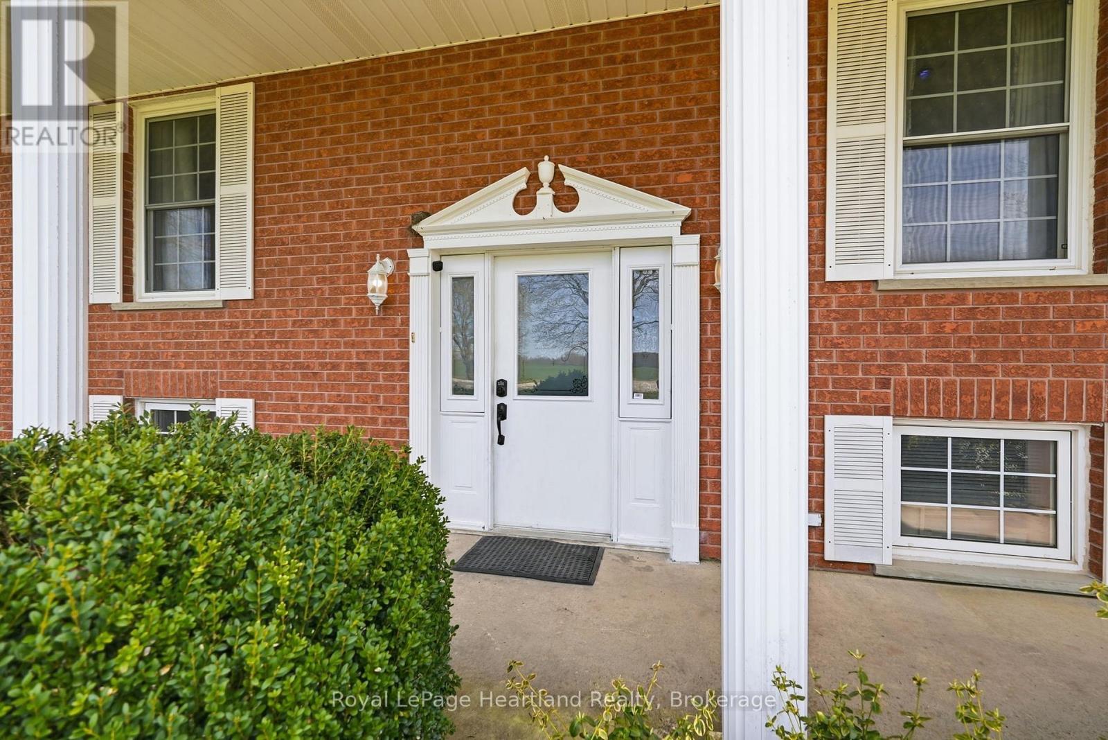 5427 Highway 87, Minto, Ontario  N0G 1Z0 - Photo 5 - X13073546
