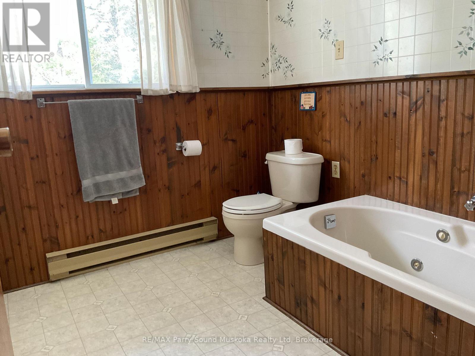 45 Little Portage Road, Parry Sound Remote Area, Ontario  P0H 1S0 - Photo 35 - X13075306