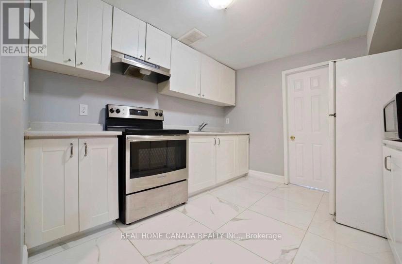 5315 Huntingfield Drive, Mississauga, Ontario  L5R 2G2 - Photo 24 - W12859662