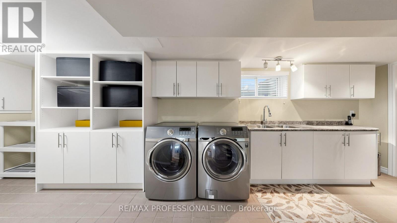 6 Hedges Boulevard, Toronto, Ontario  M9B 3C2 - Photo 27 - W13061666