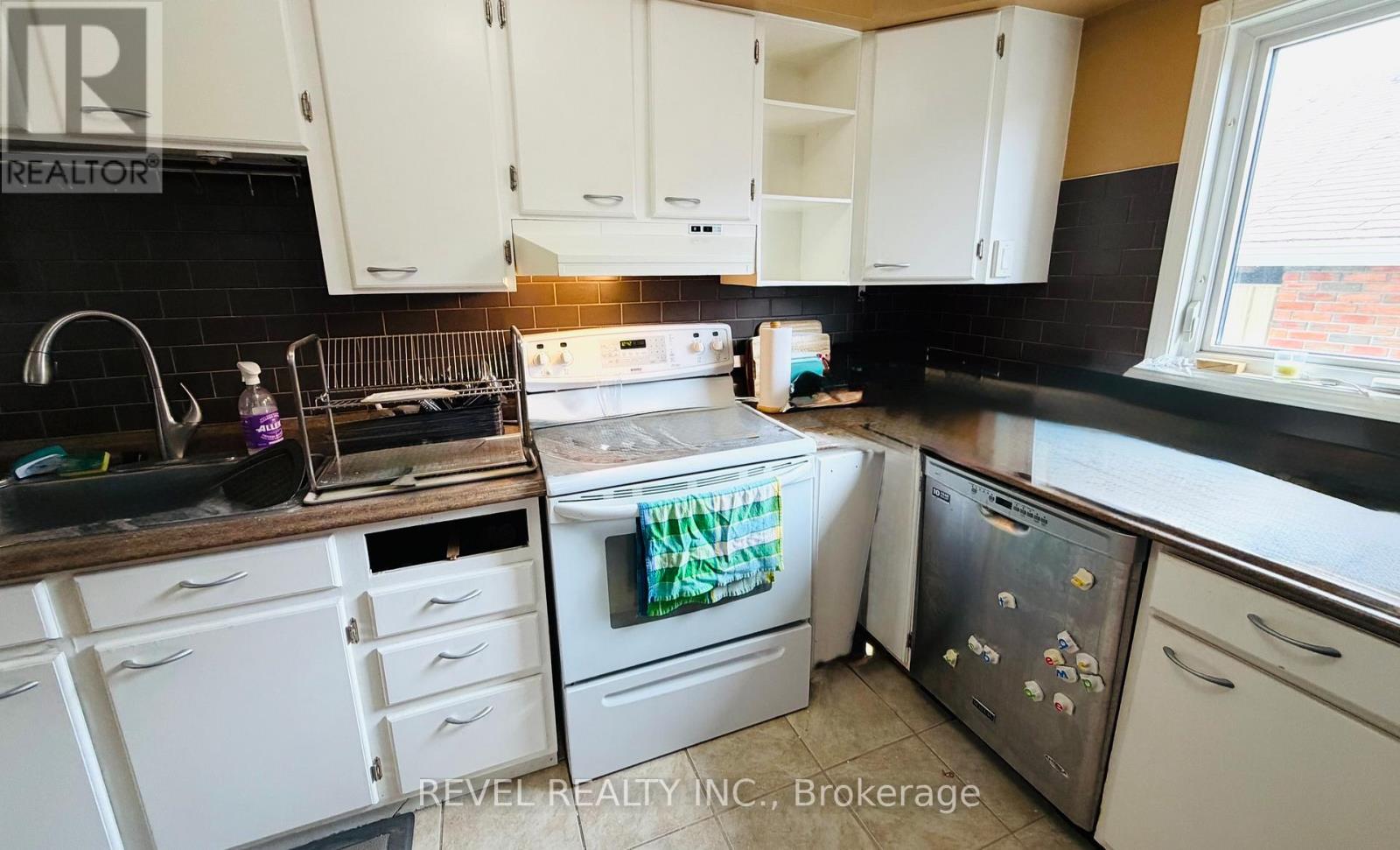 129 Leighton Street, Timmins, Ontario  P0N 1H0 - Photo 3 - T13070398