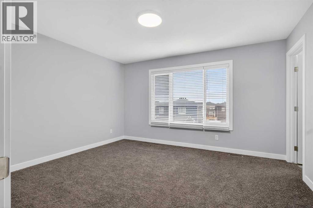 124 Chelsea Glen, Chestermere, Alberta  T1X 2P4 - Photo 21 - A2302868