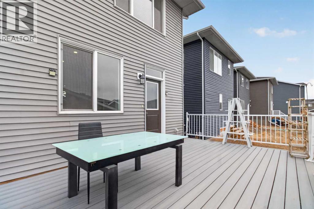 124 Chelsea Glen, Chestermere, Alberta  T1X 2P4 - Photo 33 - A2302868