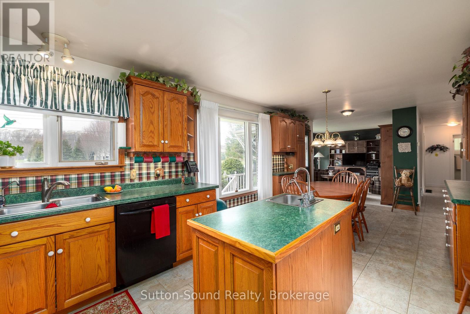 335 Park Street, Georgian Bluffs, Ontario  N4K 6V5 - Photo 18 - X13075316