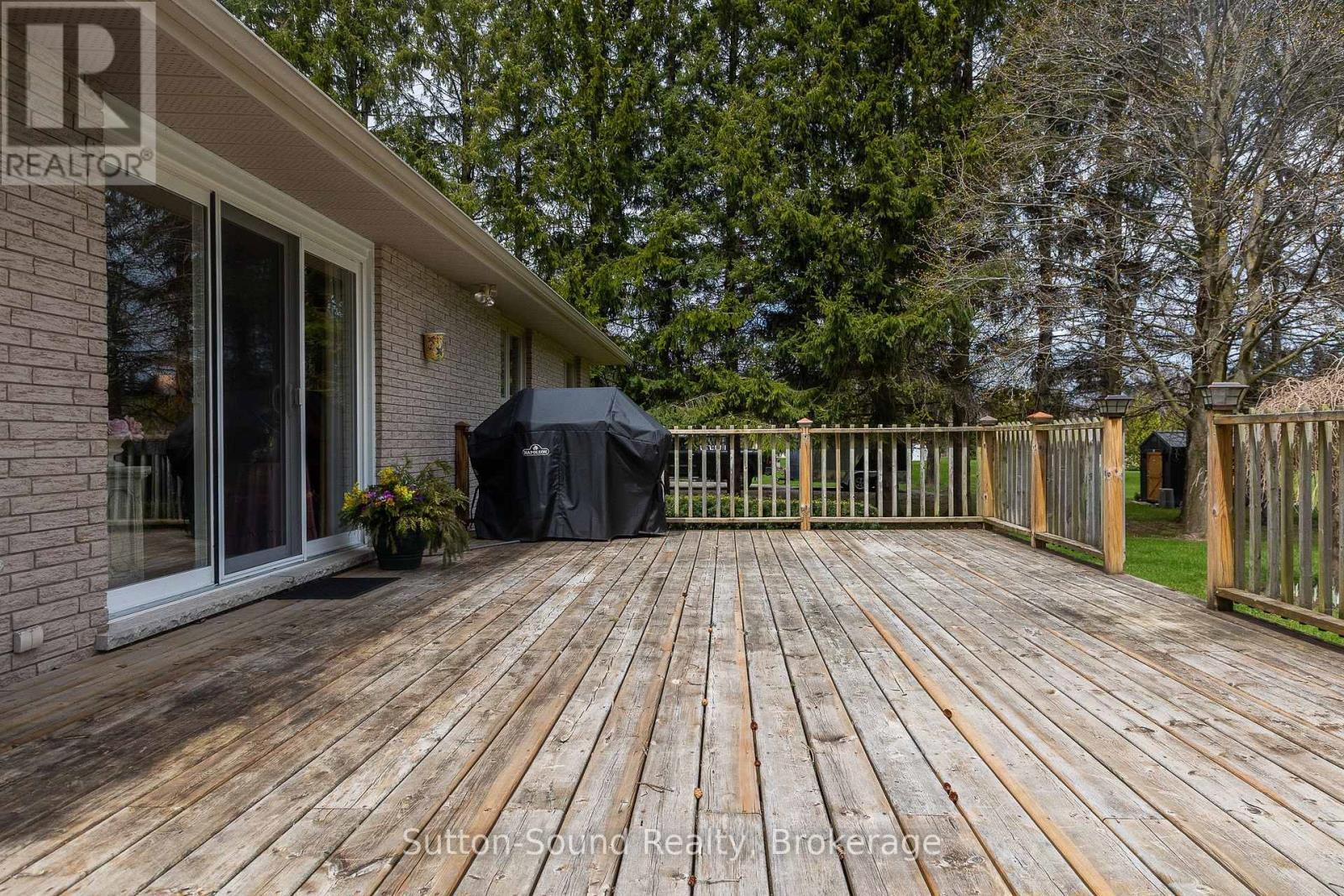 335 Park Street, Georgian Bluffs, Ontario  N4K 6V5 - Photo 35 - X13075316