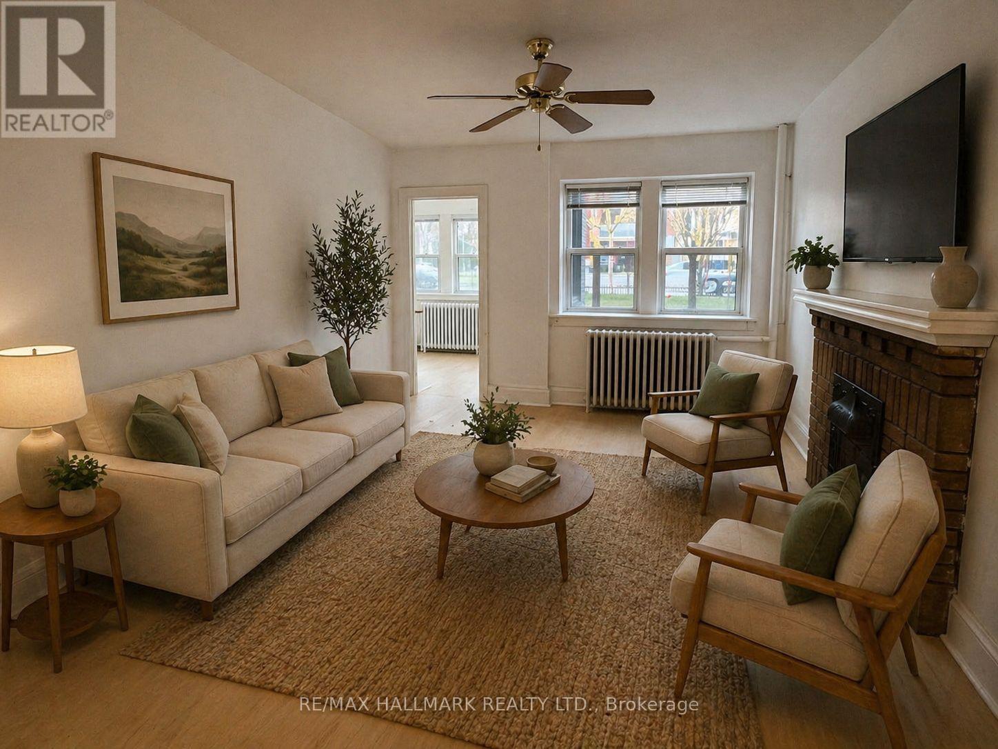 1 - 27 Sherwood Avenue, Toronto, Ontario  M4P 2A6 - Photo 3 - C12959516
