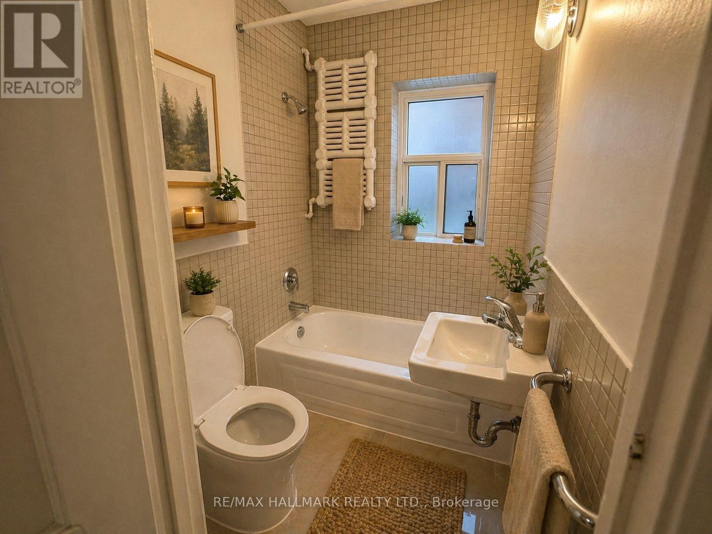 1 - 27 Sherwood Avenue, Toronto, Ontario  M4P 2A6 - Photo 7 - C12959516
