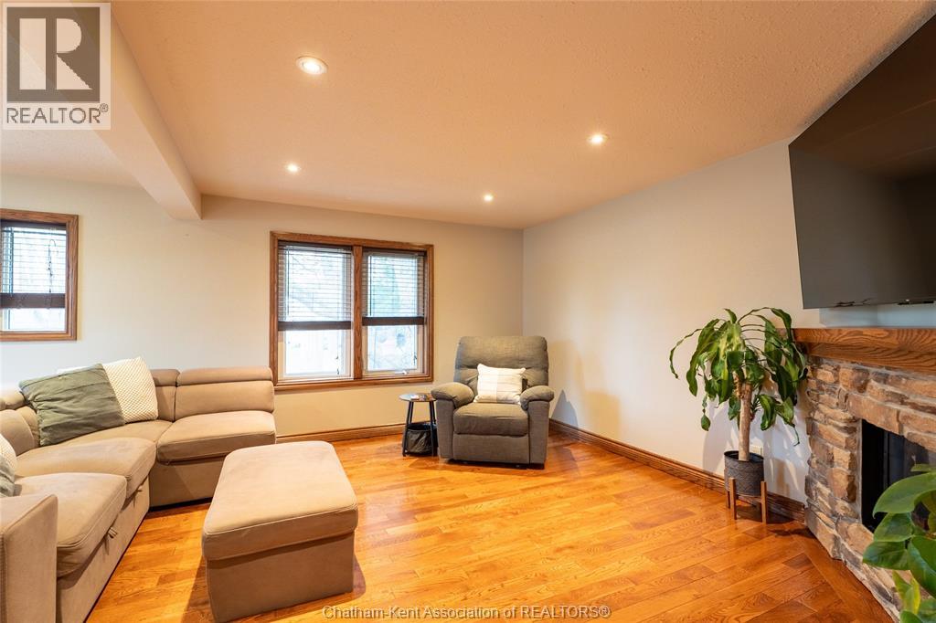 12979 Longwoods Road, Thamesville, Ontario  N0P 2K0 - Photo 15 - 26008030