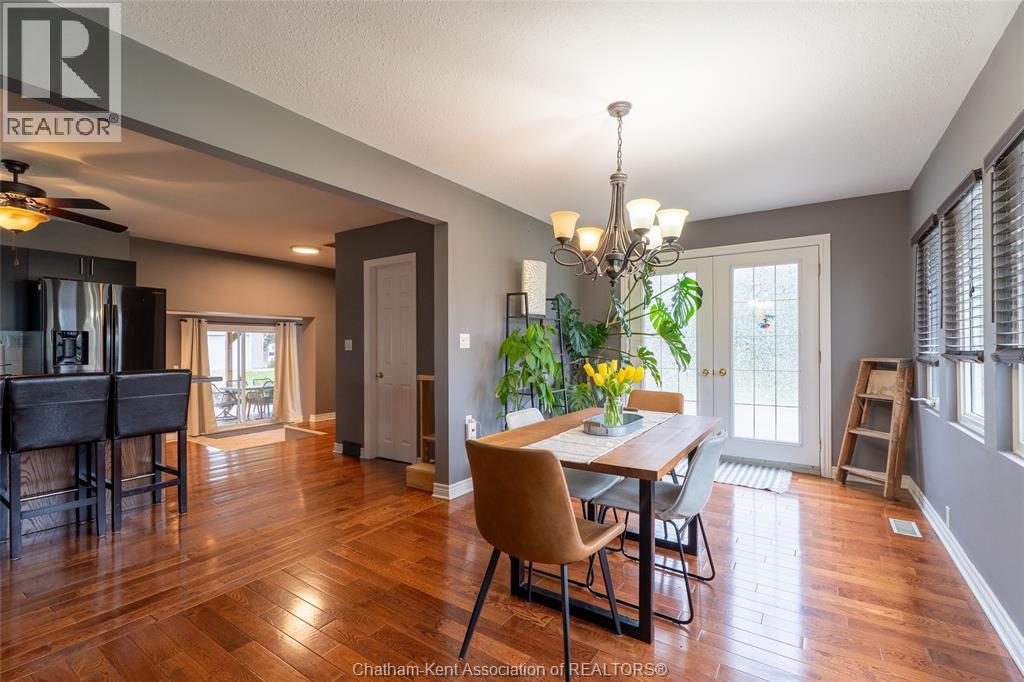 12979 Longwoods Road, Thamesville, Ontario  N0P 2K0 - Photo 14 - 26008030