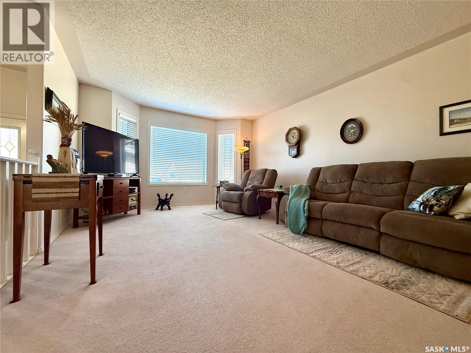 137 Caldwell Drive, Yorkton, Saskatchewan  S3N 4A5 - Photo 4 - SK034678