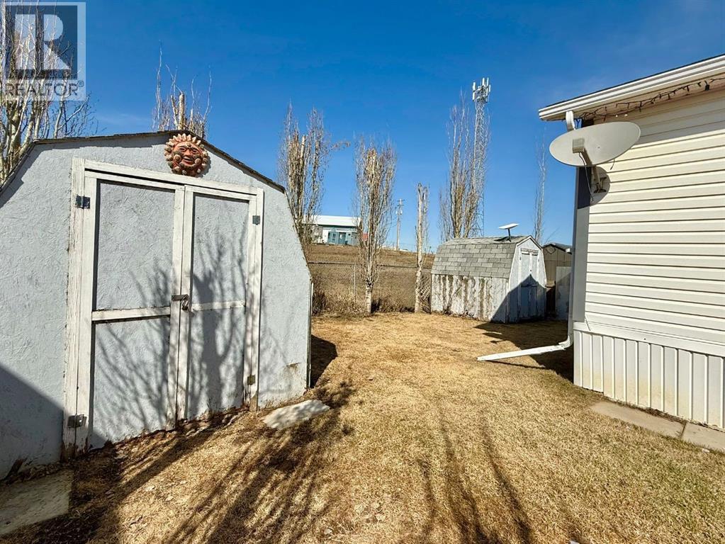11014 98 Street, Clairmont, Alberta  T0H 0W3 - Photo 27 - A2306409