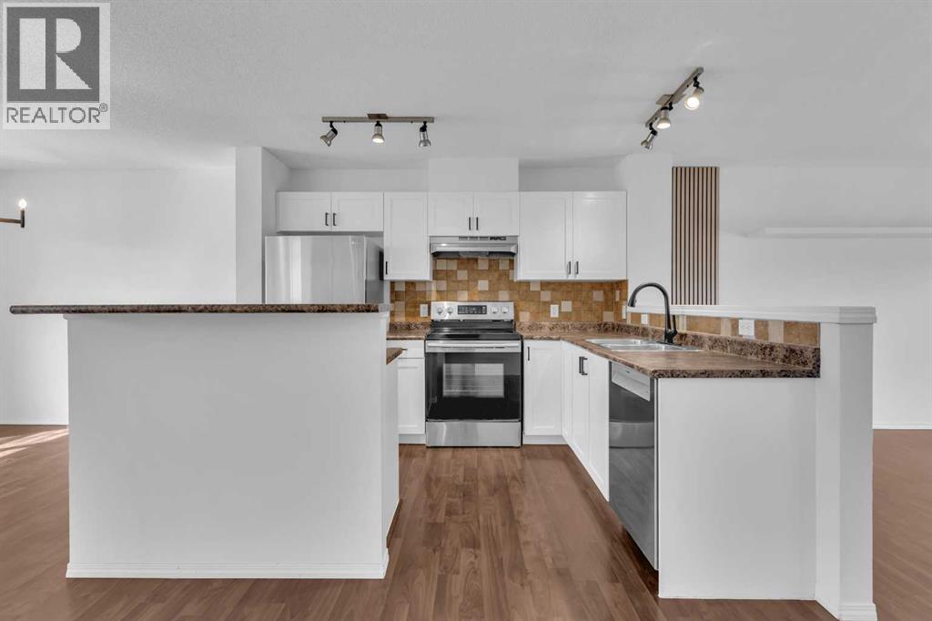 281 Elgin Gardens SE, Calgary, Alberta  T2Z 4T7 - Photo 11 - A2302034