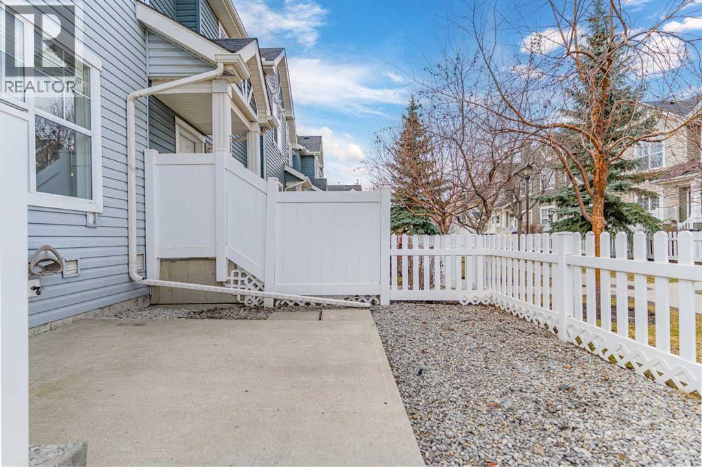 281 Elgin Gardens SE, Calgary, Alberta  T2Z 4T7 - Photo 5 - A2302034