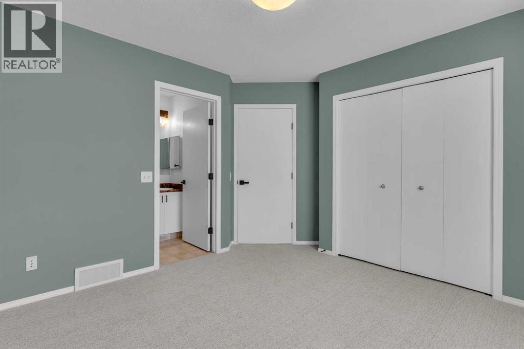 281 Elgin Gardens SE, Calgary, Alberta  T2Z 4T7 - Photo 33 - A2302034