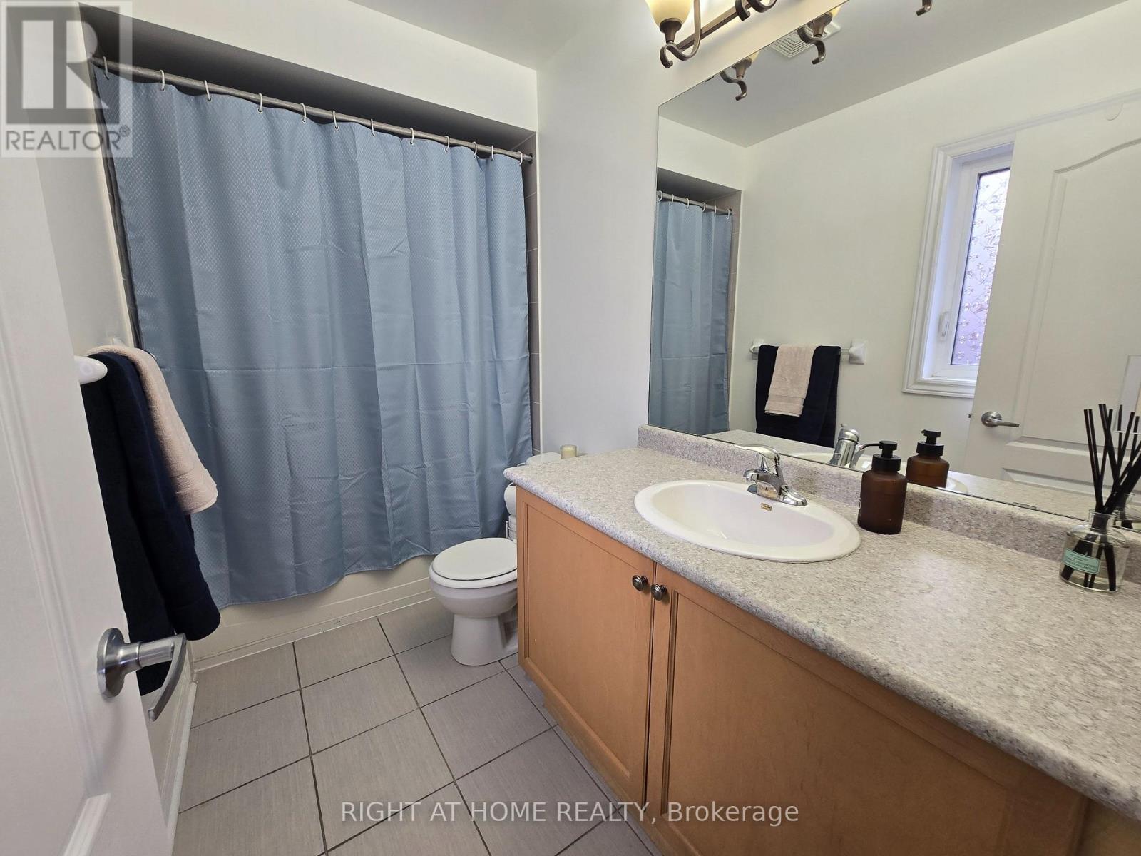 62 Rossini Drive, Richmond Hill, Ontario  L4E 0W3 - Photo 30 - N13069206