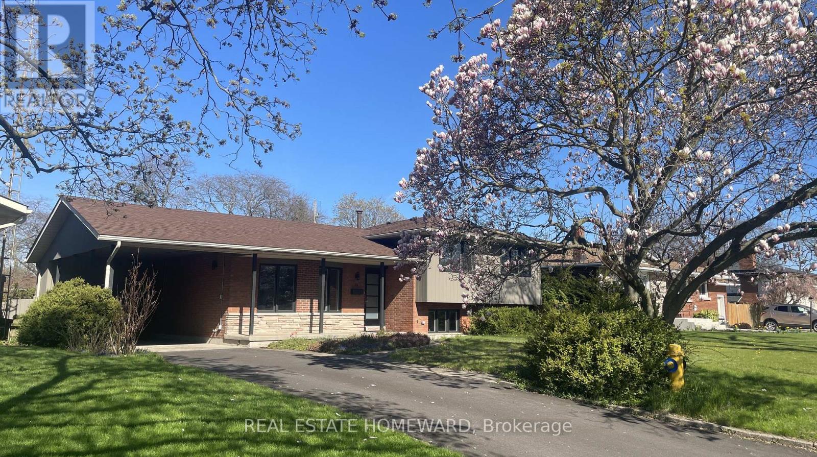 33 Strathcona Drive, St. Catharines, Ontario  L2M 2A8 - Photo 47 - X12853562