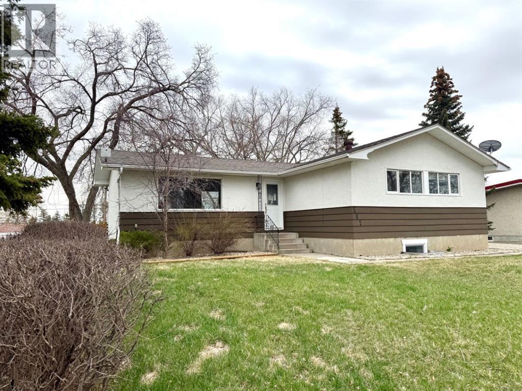 505 4 Street S, Vulcan, Alberta