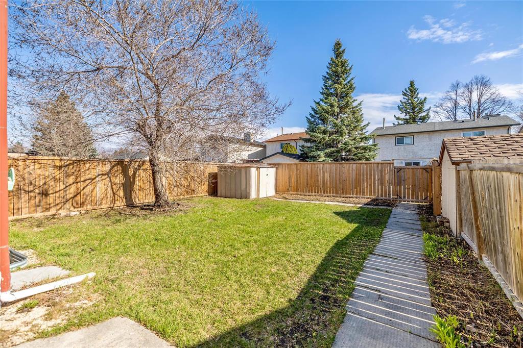 84 Lake Village Road, Winnipeg, Manitoba  R3T 4M8 - Photo 1 - 202608676