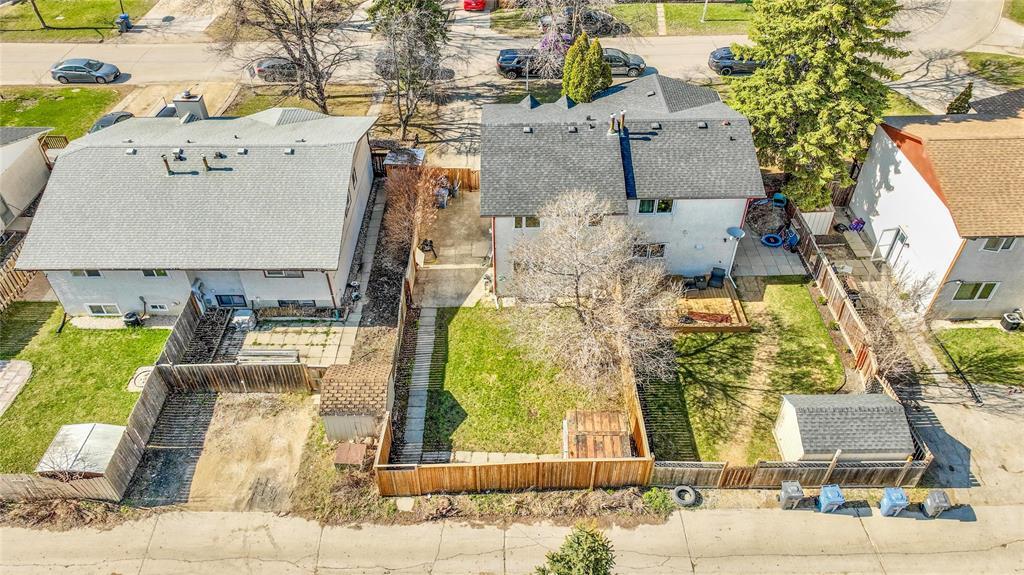 84 Lake Village Road, Winnipeg, Manitoba  R3T 4M8 - Photo 3 - 202608676
