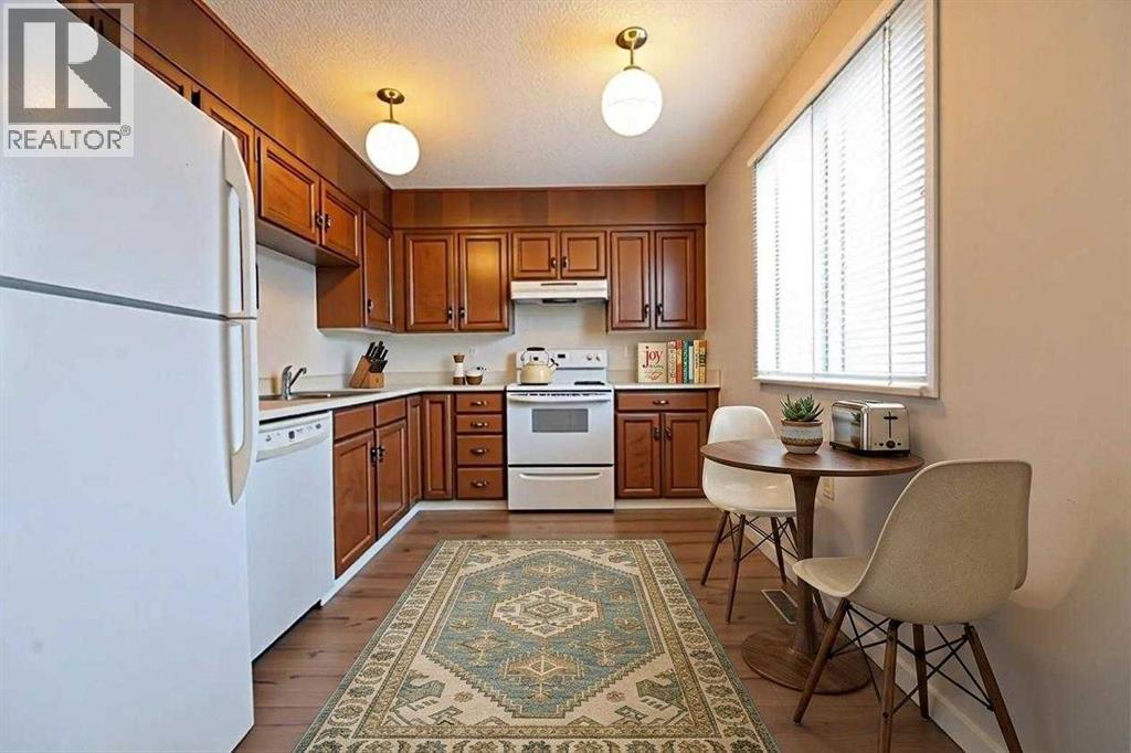 6501 Coach Hill Road SW, Calgary, Alberta  T3H 1B5 - Photo 11 - A2301683