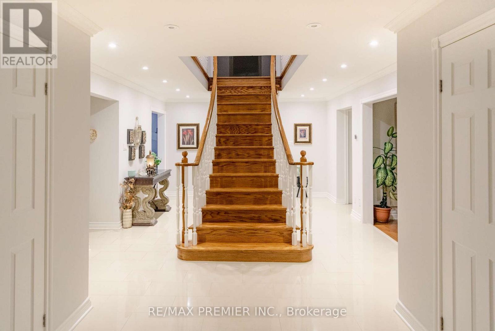 11 Sleepy Hollow Lane, Whitchurch-Stouffville, Ontario  L4A 3G7 - Photo 11 - N13052804