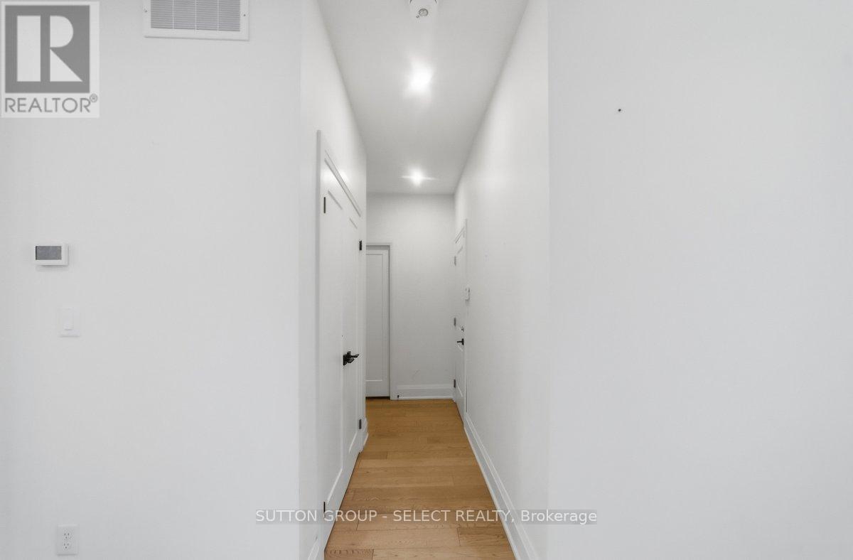 2273 Tokala Trail, London North, Ontario  N6G 0V8 - Photo 30 - X12763596