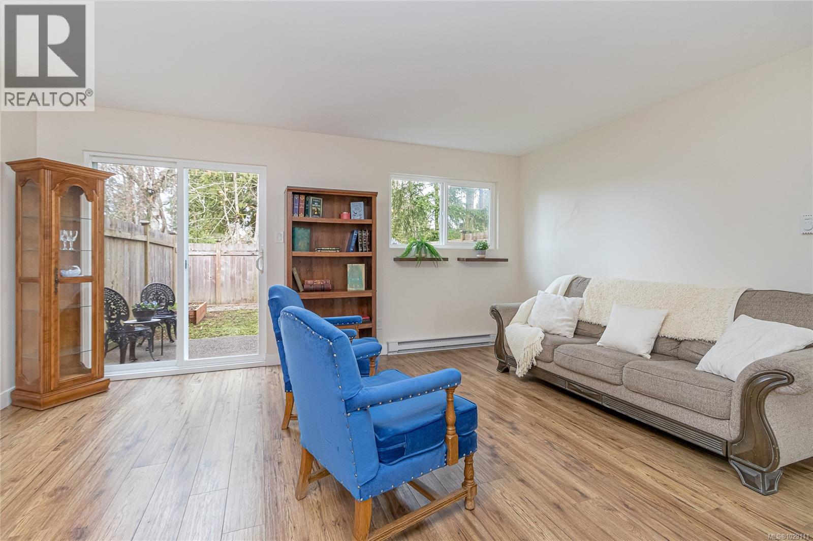 8 495 First Ave W, Qualicum Beach, British Columbia
