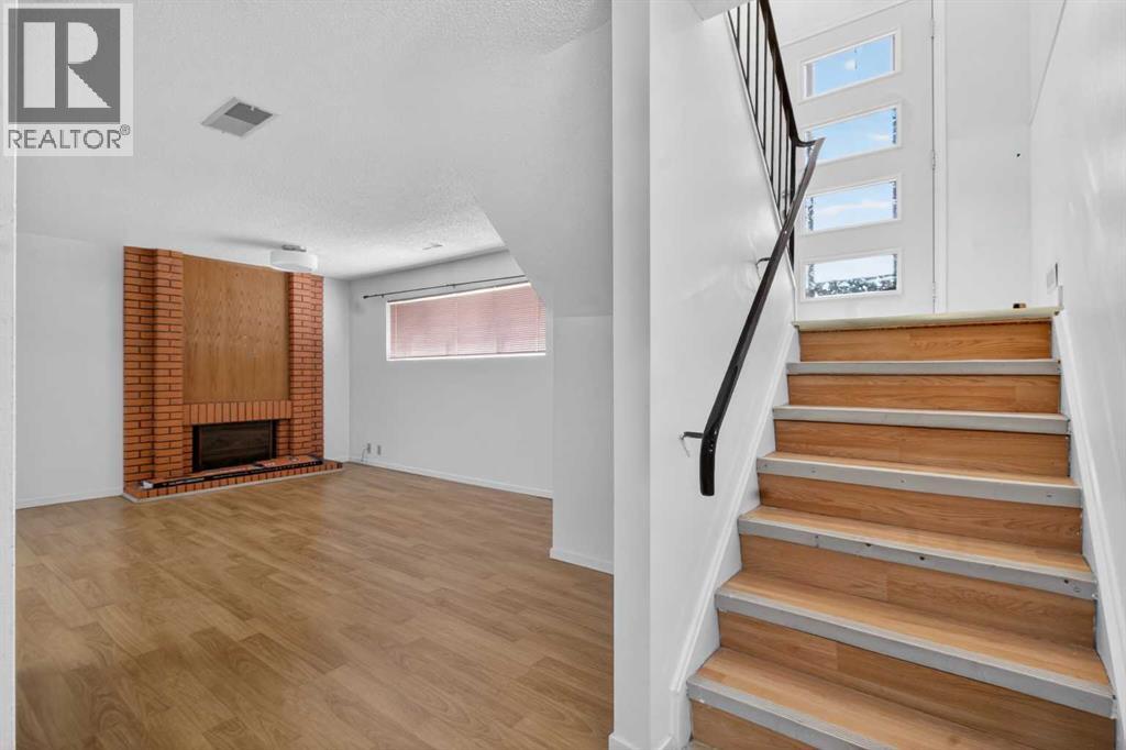 900 Abbeydale Drive Ne, Calgary, Alberta  T2A 5Y1 - Photo 19 - A2307433
