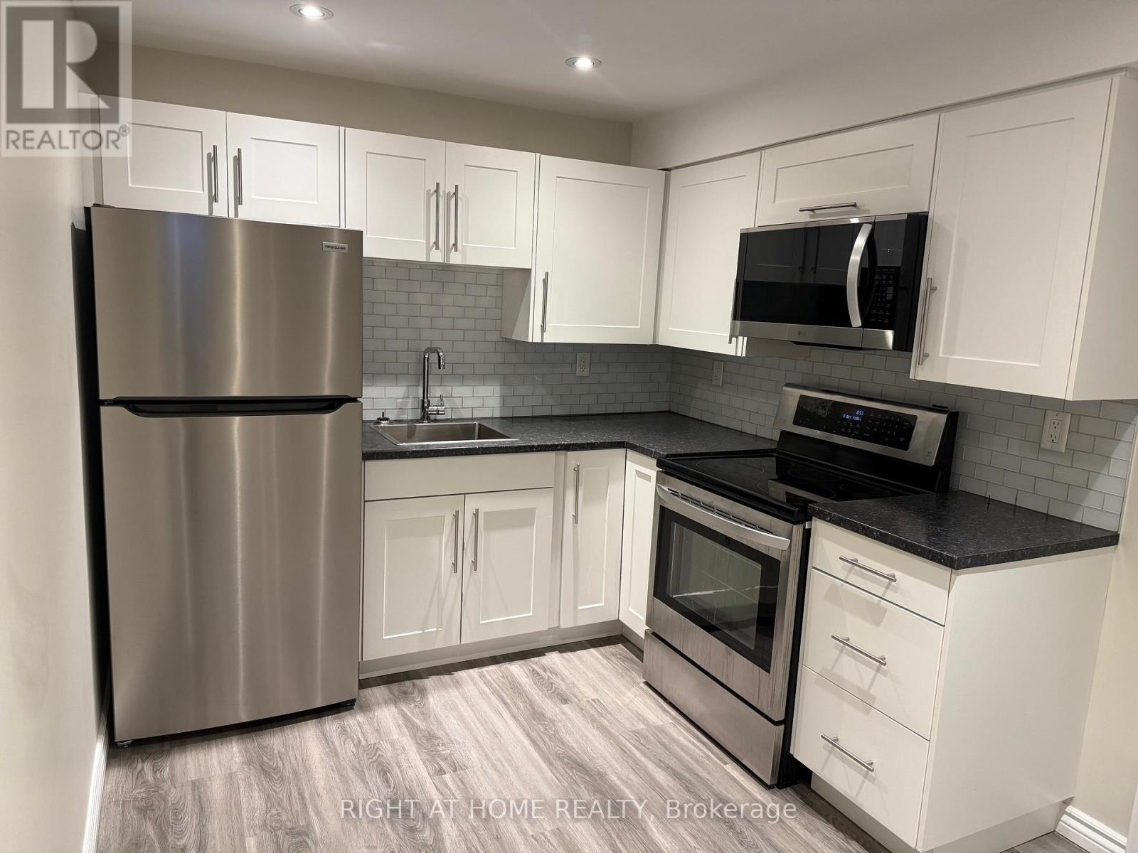 88 Gregory Road, Ajax, Ontario  L1S 3B4 - Photo 7 - E12928630