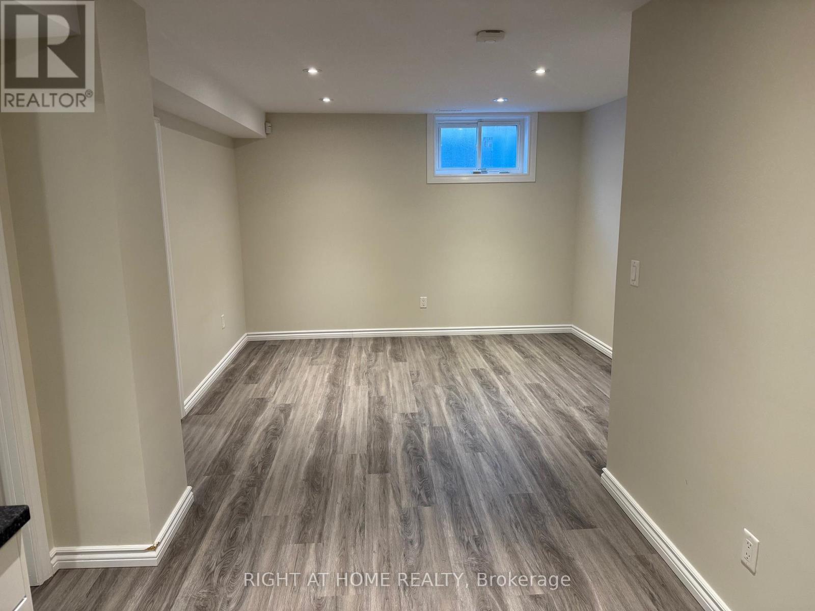 88 Gregory Road, Ajax, Ontario  L1S 3B4 - Photo 8 - E12928630