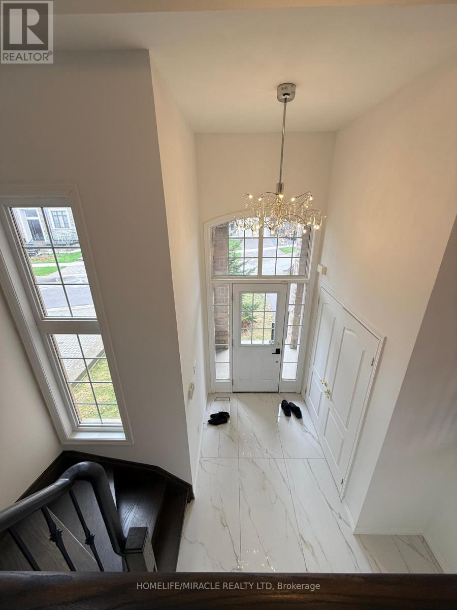 69 Headwater Crescent, Richmond Hill, Ontario  L4E 0T2 - Photo 12 - N13042478
