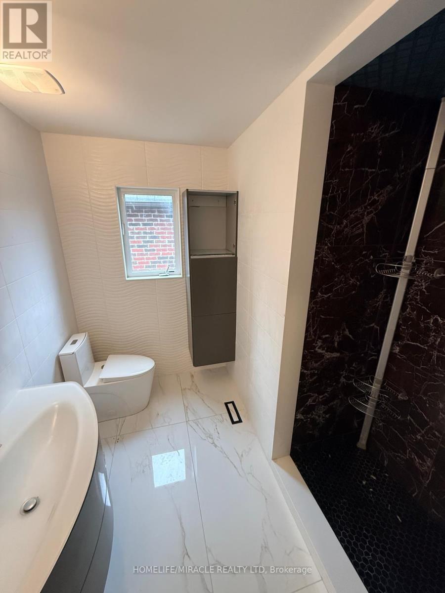 69 Headwater Crescent, Richmond Hill, Ontario  L4E 0T2 - Photo 20 - N13042478