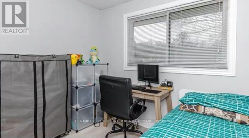570b Glen Forrest Boulevard, Waterloo, Ontario  N2L 4J5 - Photo 24 - X13004032