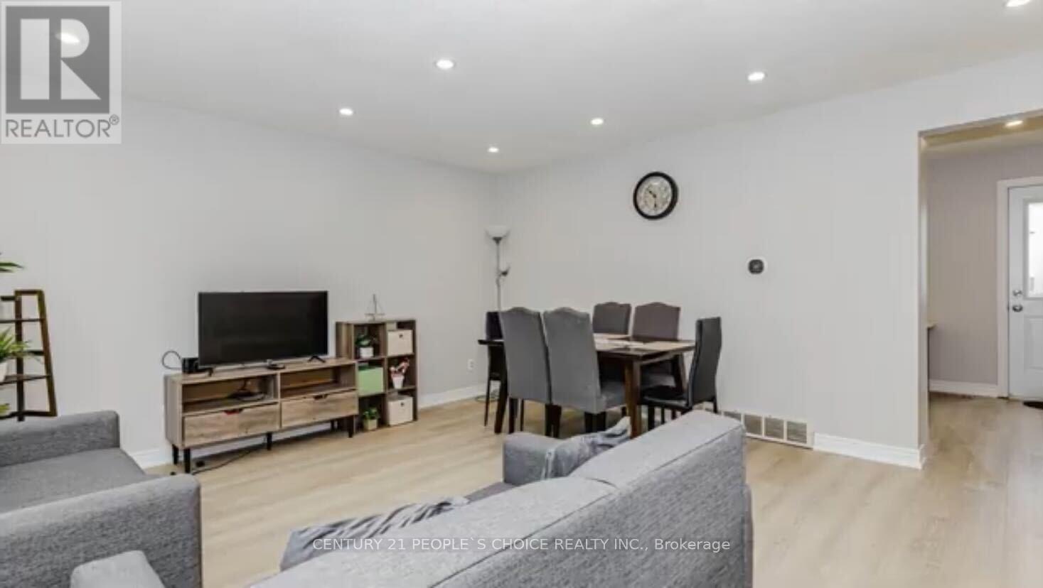 570b Glen Forrest Boulevard, Waterloo, Ontario  N2L 4J5 - Photo 4 - X13004032