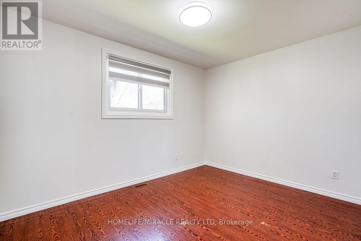 40 Reigate Avenue, Brampton, Ontario  L6V 2E3 - Photo 16 - W13075390