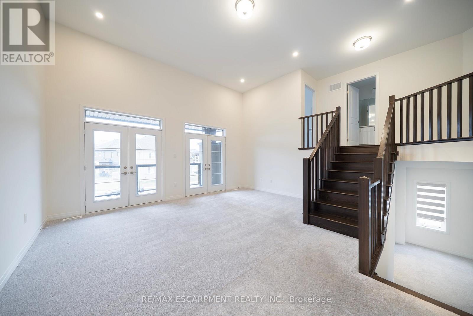 9 Tarrison Street, Brantford, Ontario  N3V 0B1 - Photo 14 - X13075388