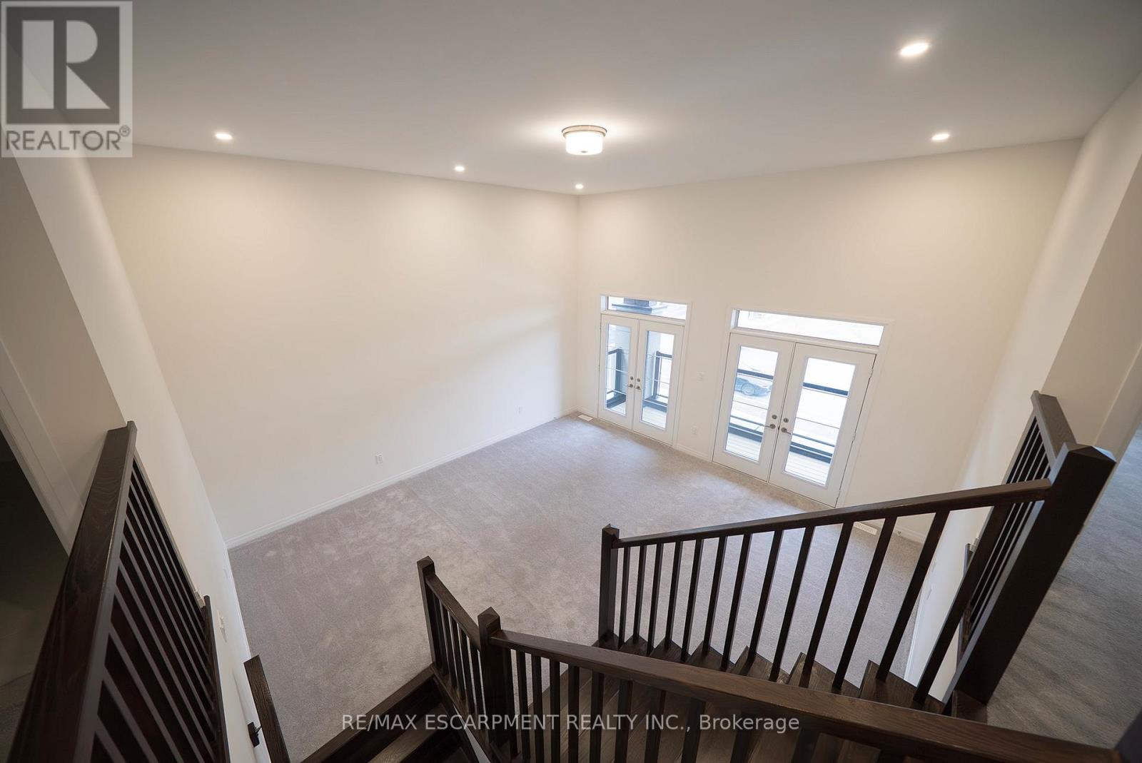 9 Tarrison Street, Brantford, Ontario  N3V 0B1 - Photo 15 - X13075388