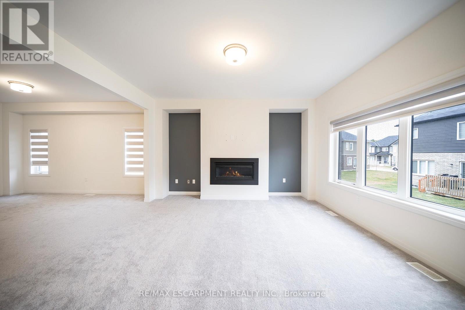 9 Tarrison Street, Brantford, Ontario  N3V 0B1 - Photo 8 - X13075388