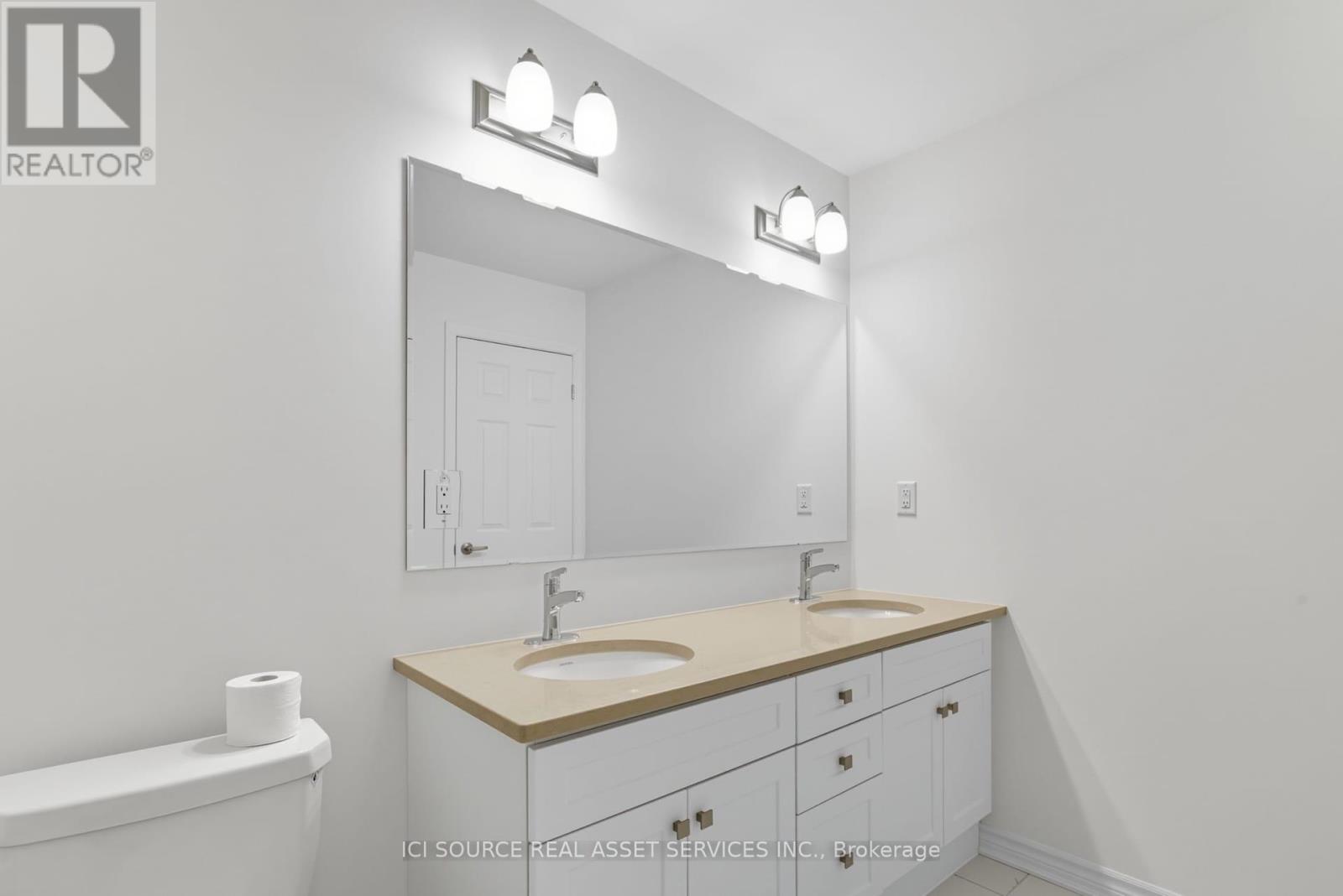 16 Pearen Lane, Barrie, Ontario  L9J 0Z6 - Photo 24 - S12949262