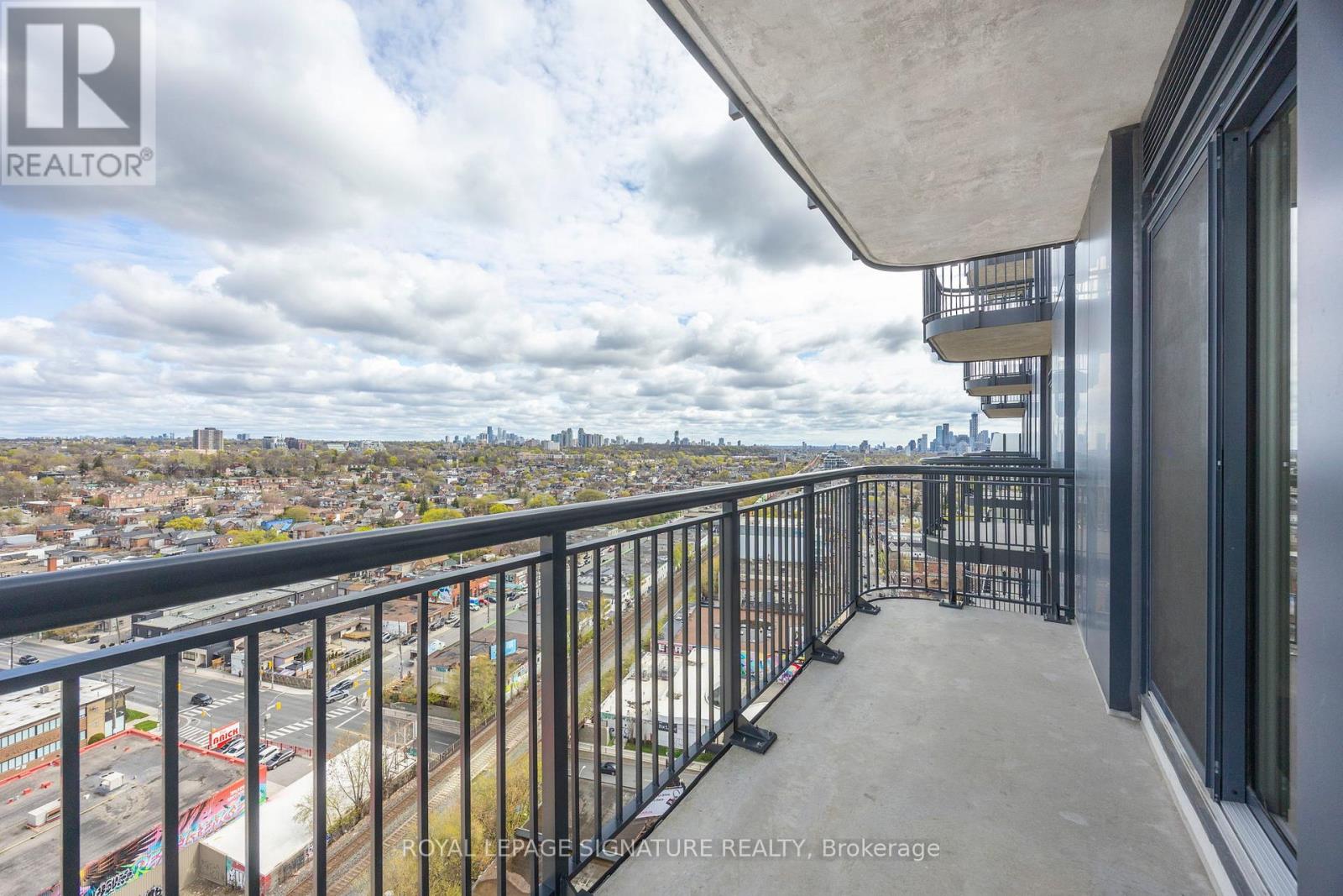 1602 - 1185 Dupont Street, Toronto, Ontario  M6H 0G5 - Photo 33 - W13071010