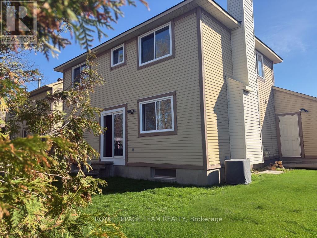 97 Huntsman Crescent, Ottawa, Ontario  K2M 1H8 - Photo 31 - X12901998