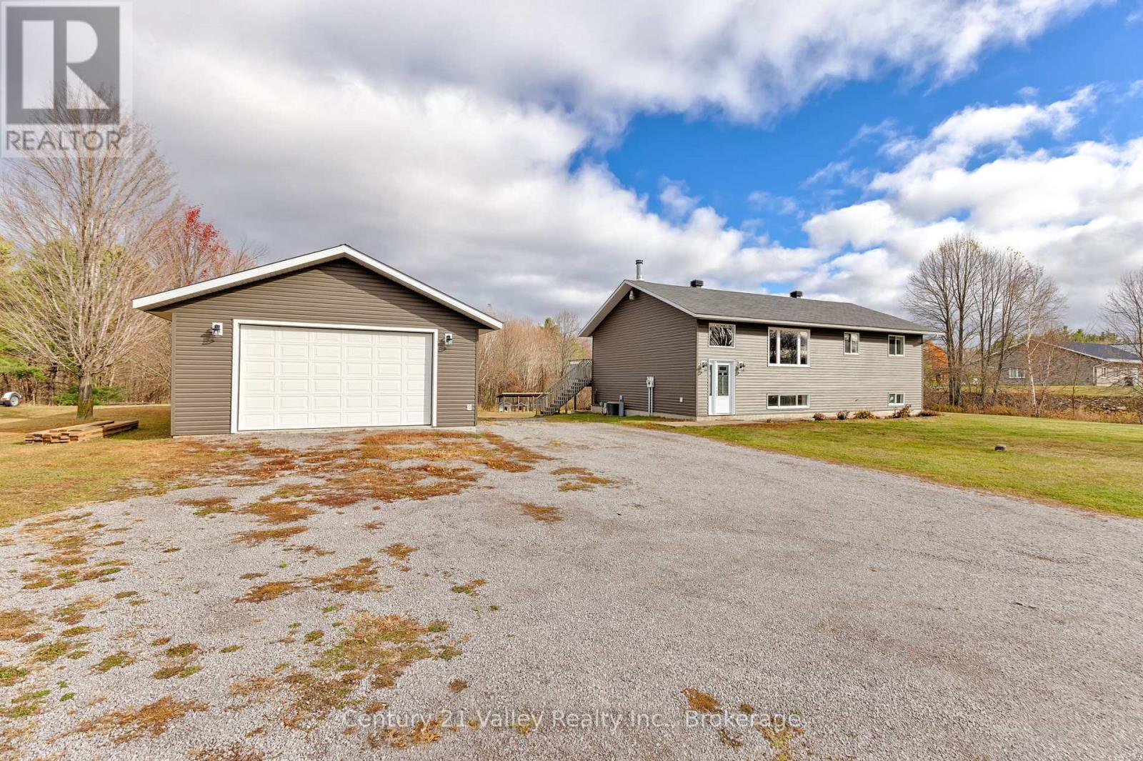 1776 LEMKE ROAD, North Algona Wilberforce, Ontario