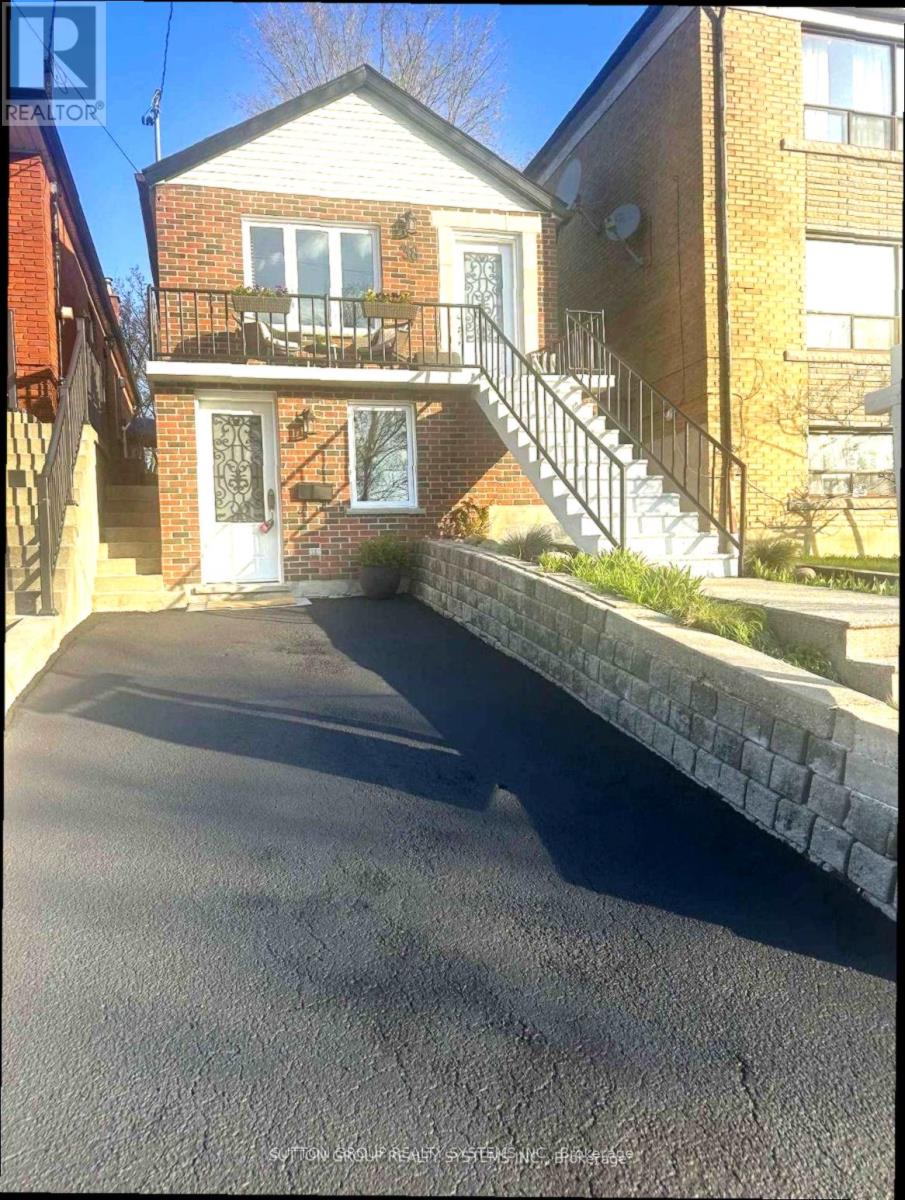 38 DONALD AVENUE, Toronto, Ontario