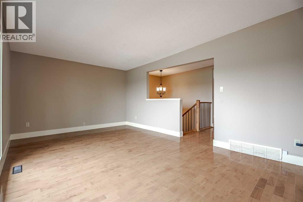 3, 6222 31 Avenue NW, Calgary, Alberta  T3B 1J8 - Photo 7 - A2298039