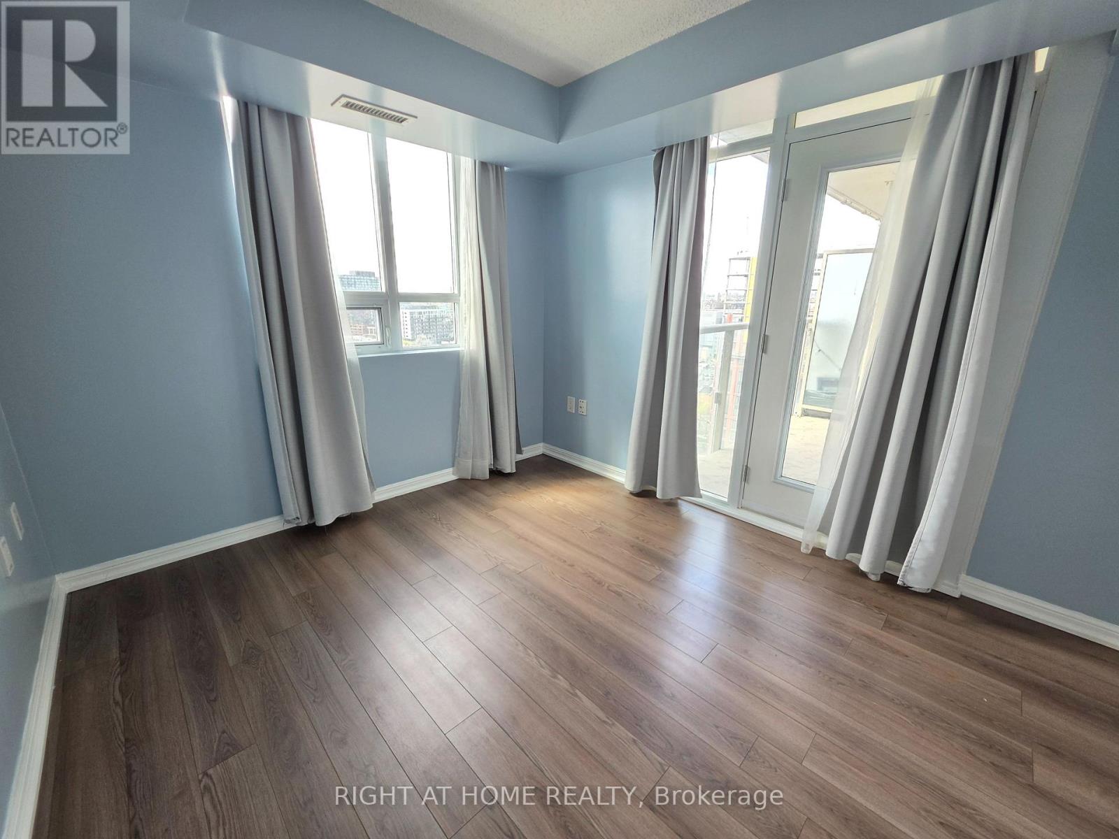 1711 - 125 Western Battery Road, Toronto, Ontario  M6K 3R8 - Photo 11 - C13075404