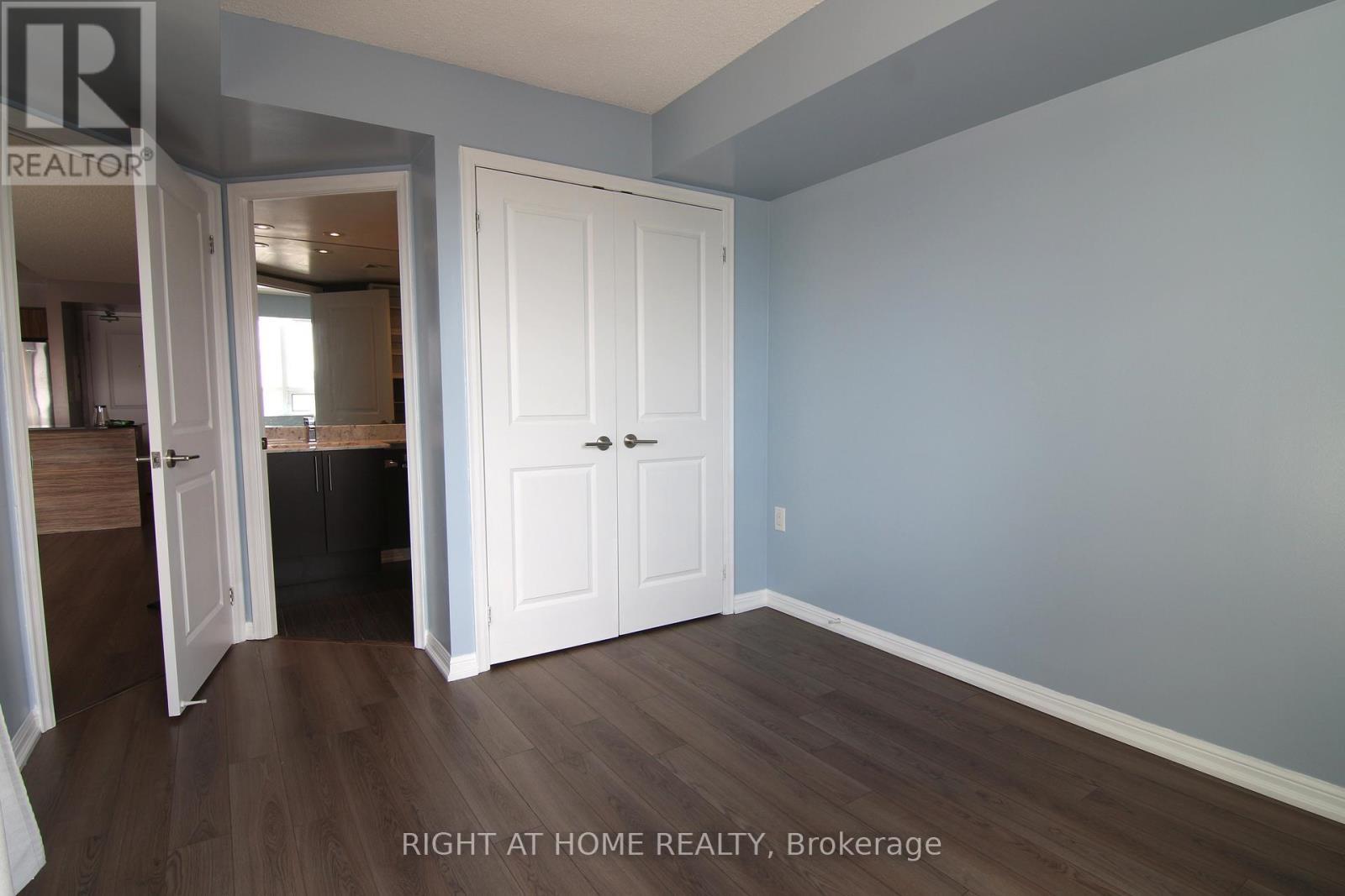 1711 - 125 Western Battery Road, Toronto, Ontario  M6K 3R8 - Photo 12 - C13075404