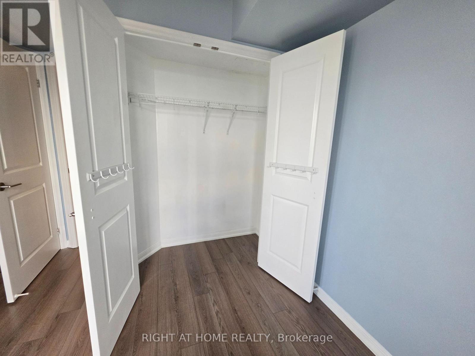 1711 - 125 Western Battery Road, Toronto, Ontario  M6K 3R8 - Photo 13 - C13075404
