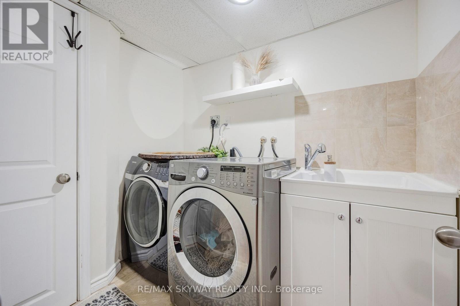 44 - 1485 Torrington Drive, Mississauga, Ontario  L5V 1Y3 - Photo 37 - W13074240