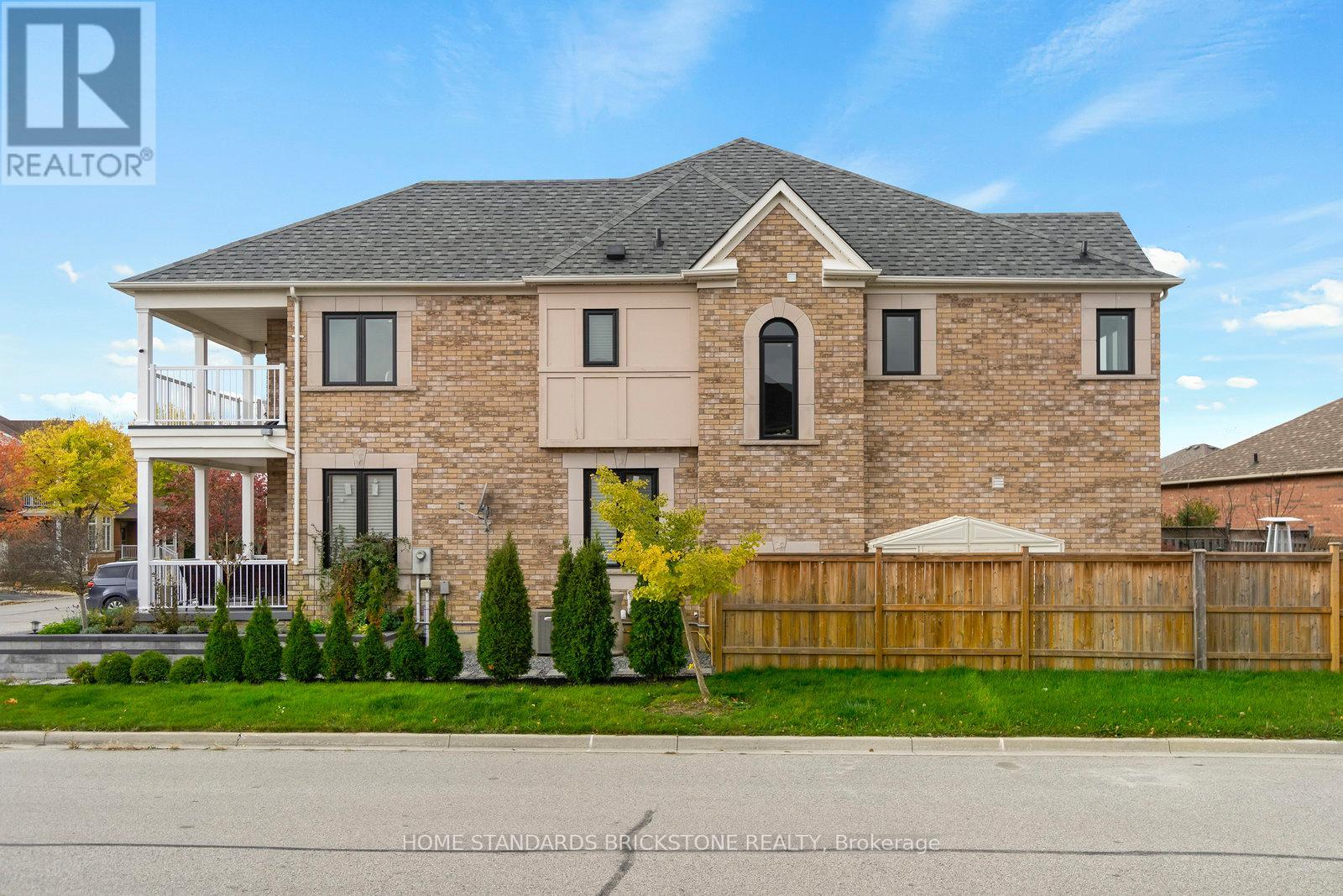 64 Saffron Street, Markham, Ontario  L6E 1Y4 - Photo 3 - N13075398