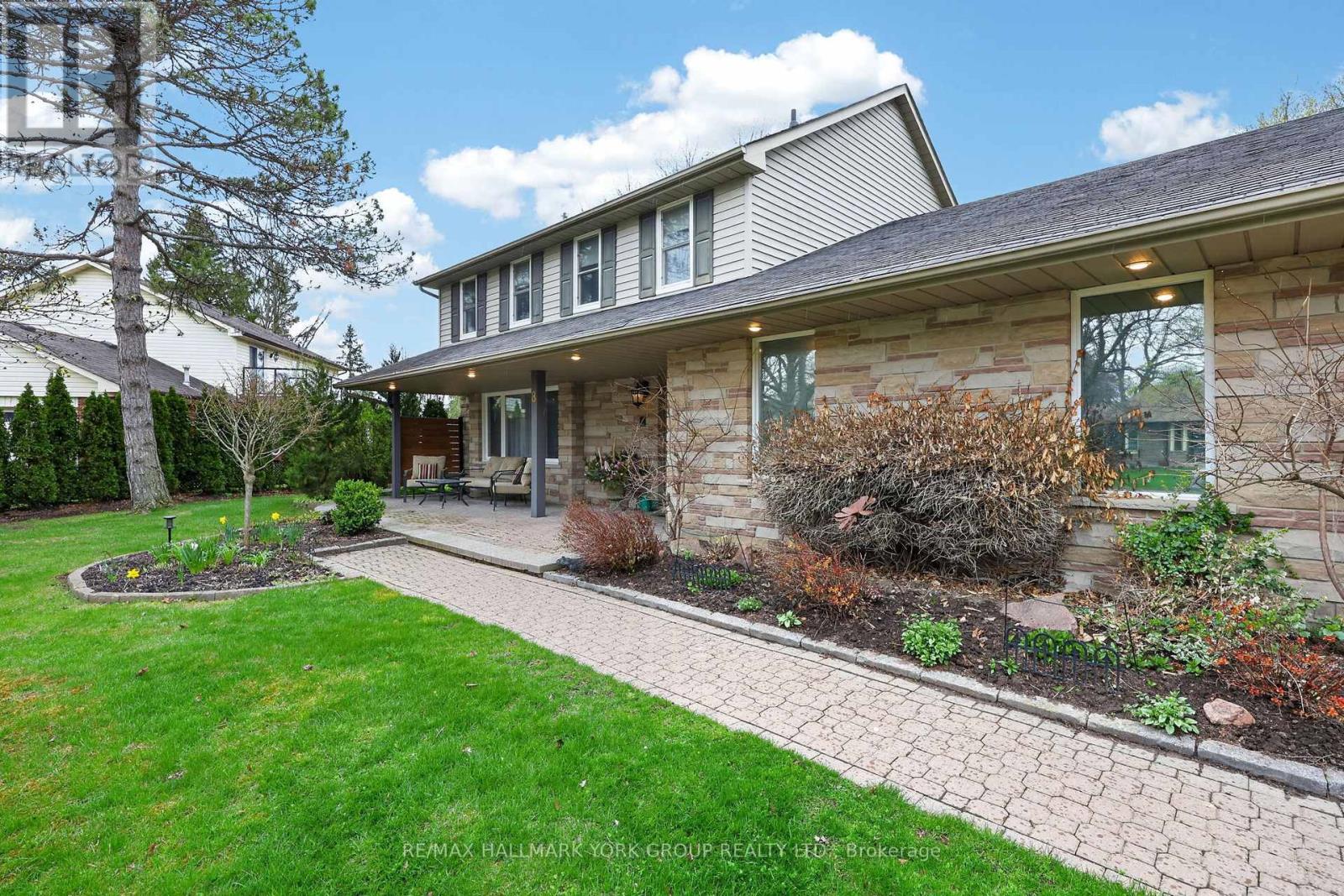 8 Grant Court, East Gwillimbury (Queensville), Ontario  L0G 1R0 - Photo 5 - N13075406